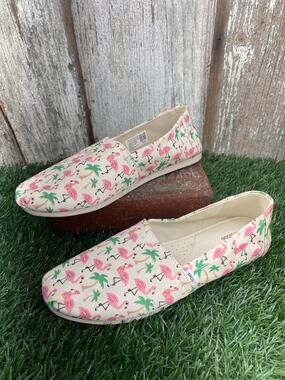 TOMS Alpargata Holiday Flamingos Graphic Slip-On Flats Casual Shoes Women's 8